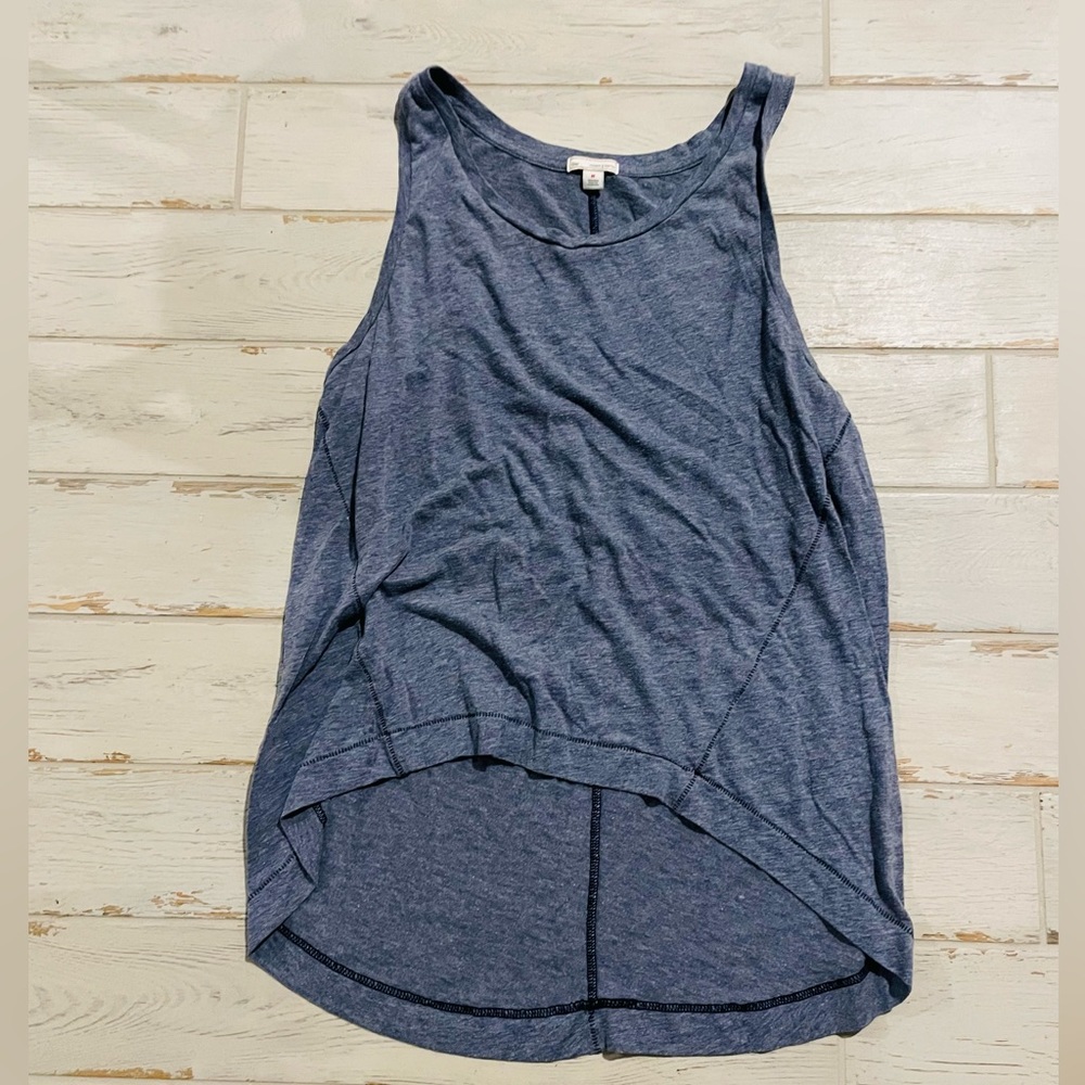 Gap medium tank top